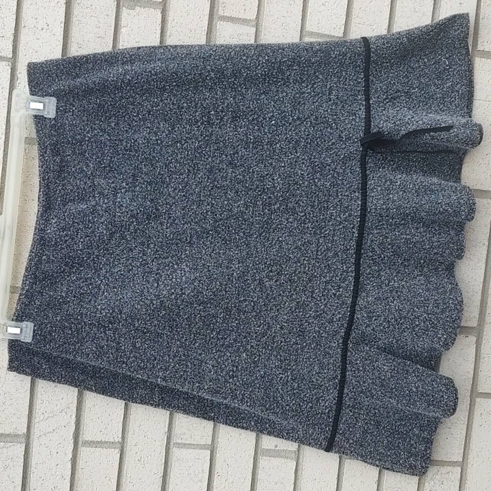 Cato Gray Skirt - Picture 3 of 9